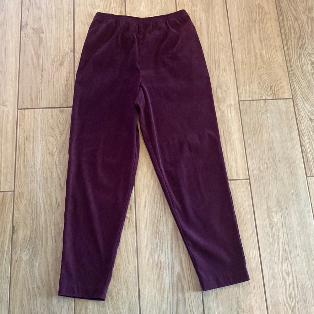 Passports Stretch pull-on purple suede pants